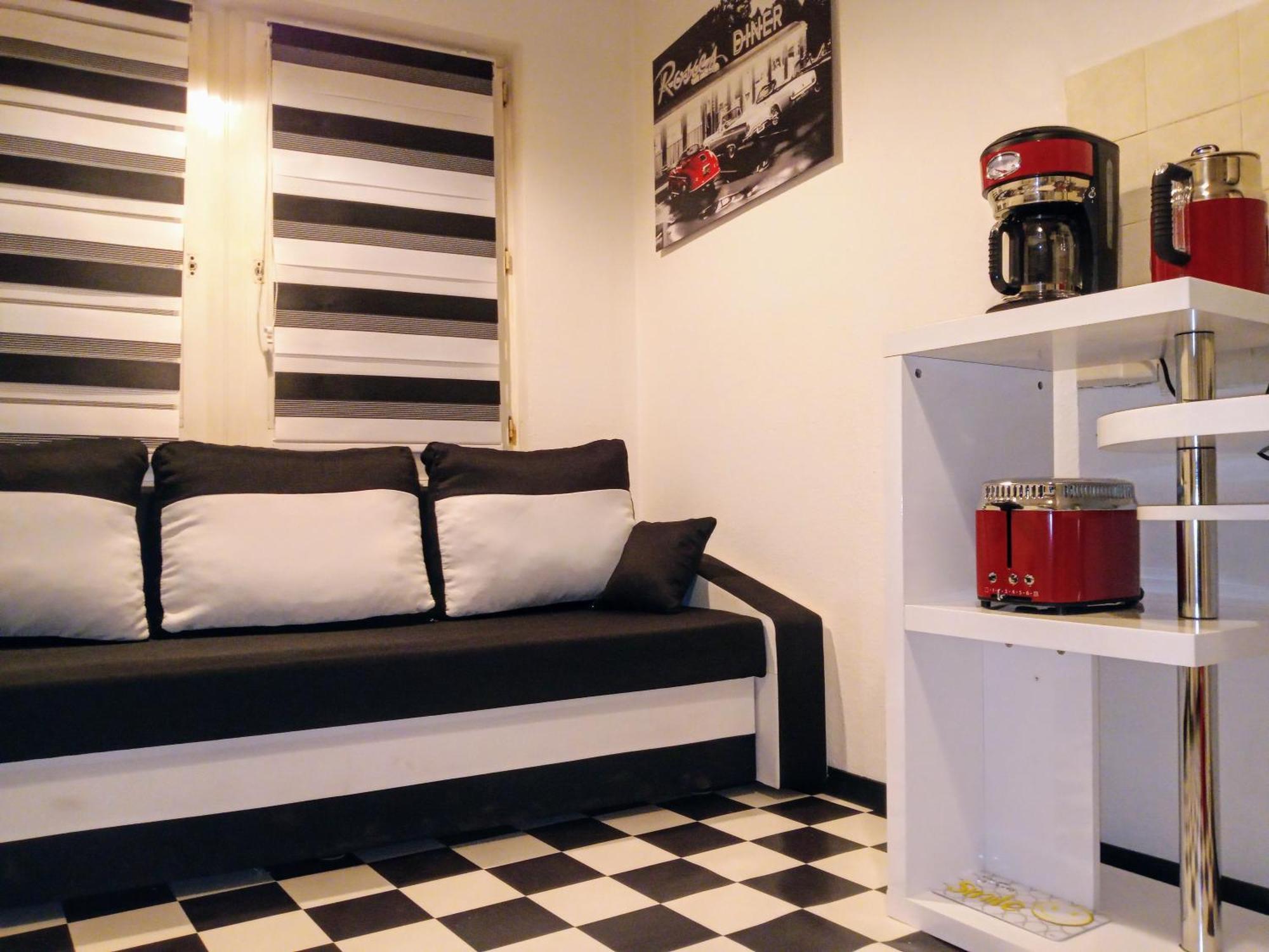 Good Located Apartment Subway U6 Wohnung Berlin Exterior foto